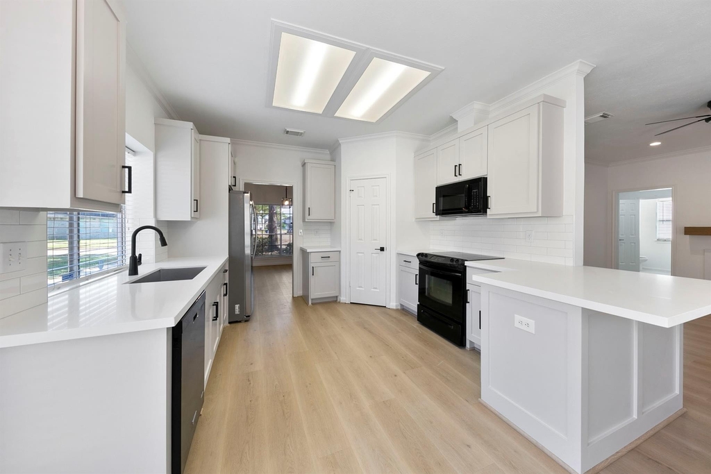1414 Bluestone Drive - Photo 18