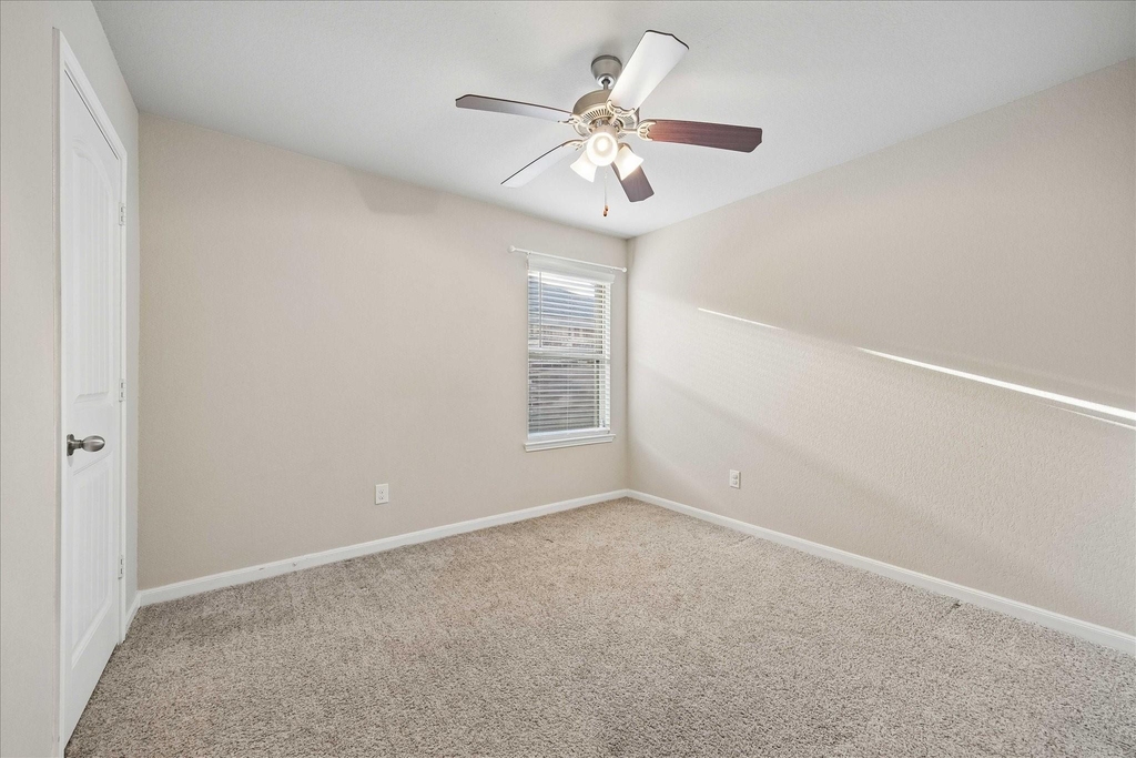 29523 Patricias Way - Photo 7