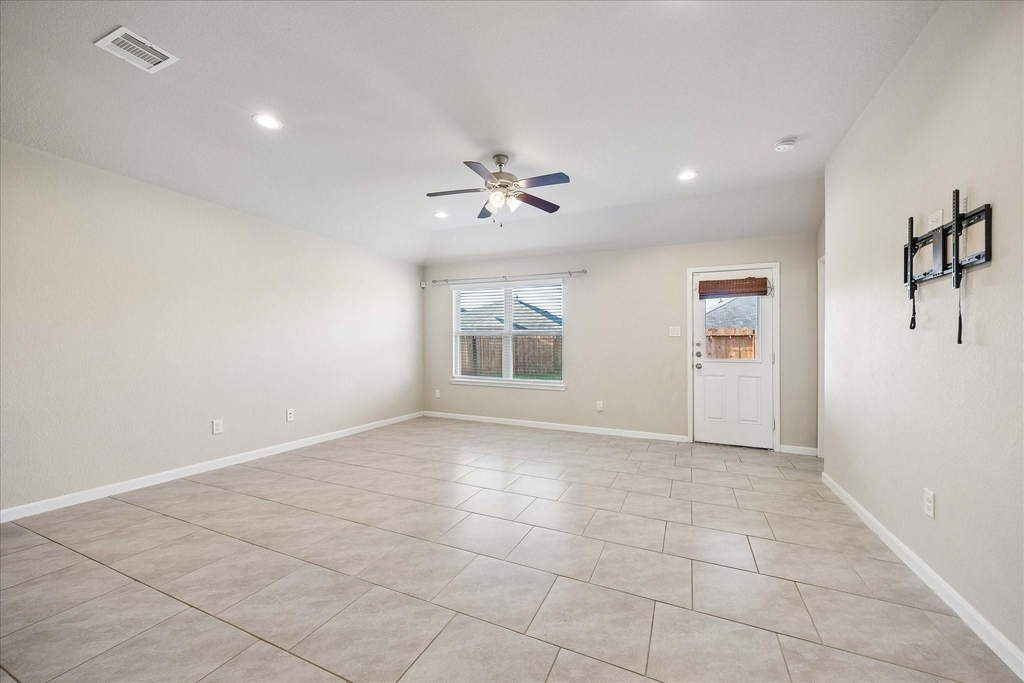 29523 Patricias Way - Photo 13