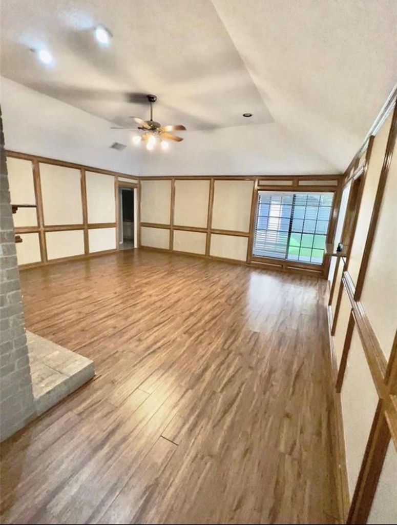 22527 Wildwood Grove Drive - Photo 3
