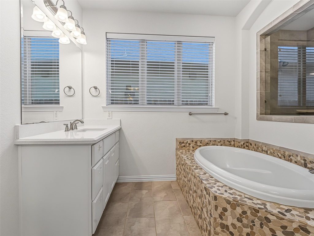 27215 Symphony Creek Lane - Photo 32