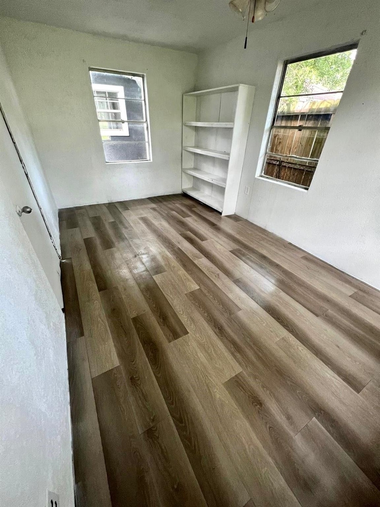 2107 Garvey Drive - Photo 35