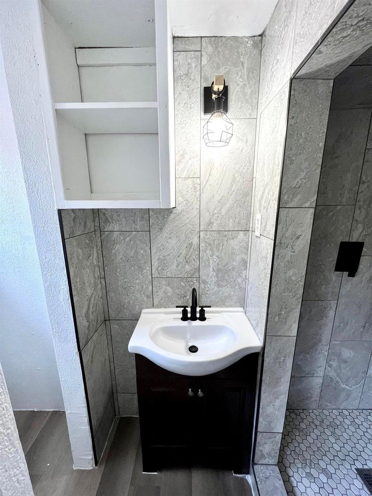 2107 Garvey Drive - Photo 22