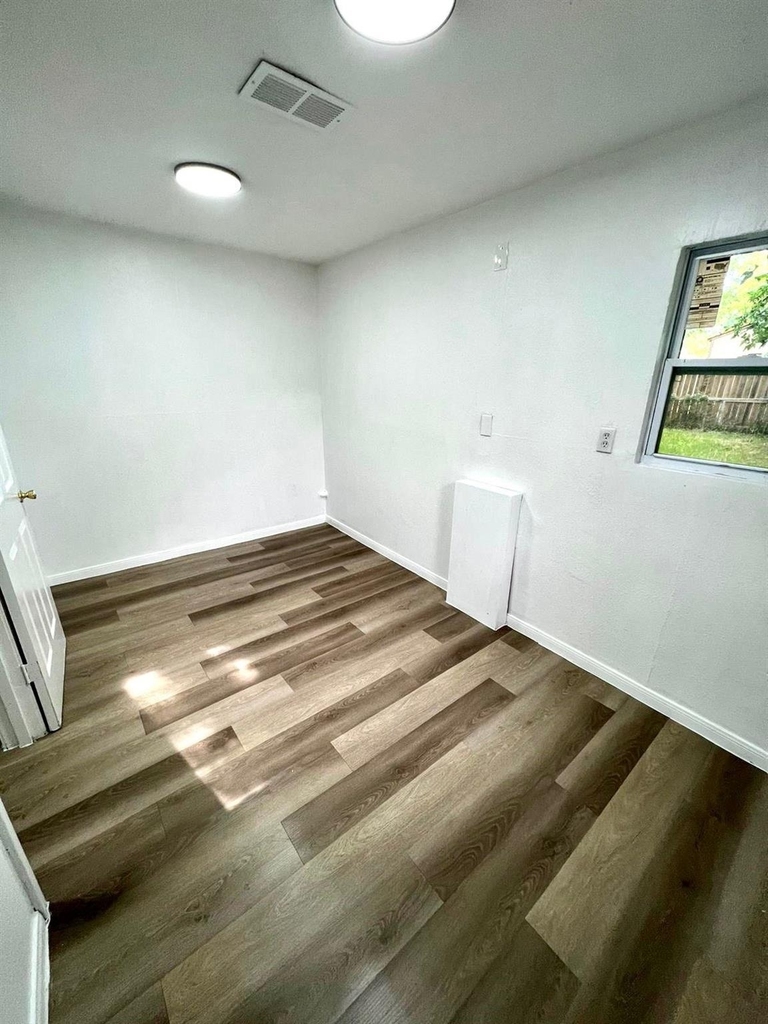 2107 Garvey Drive - Photo 21