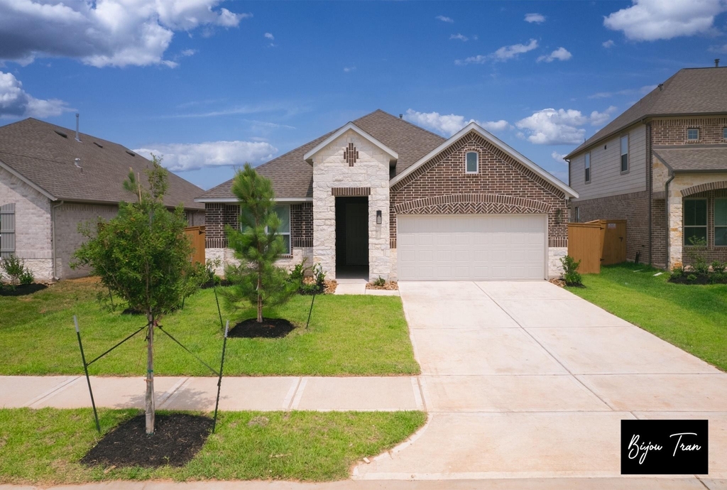 1728 Daylight Lake Drive - Photo 0