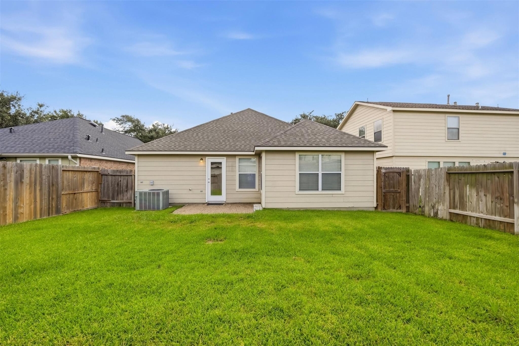 7719 Serene Wood Lane - Photo 24
