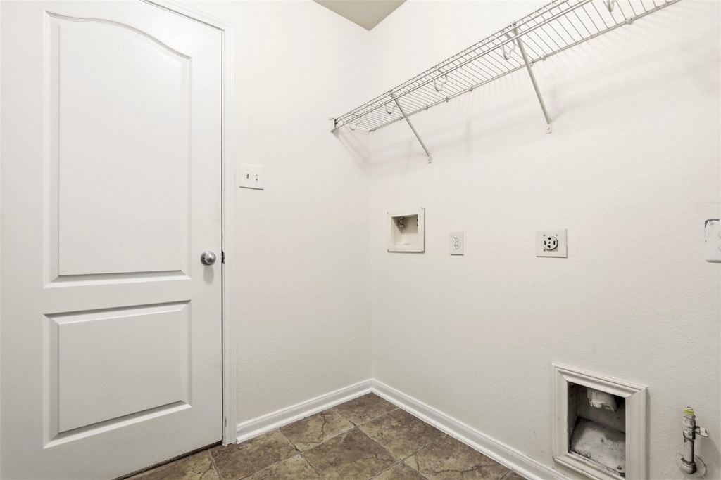 7719 Serene Wood Lane - Photo 20