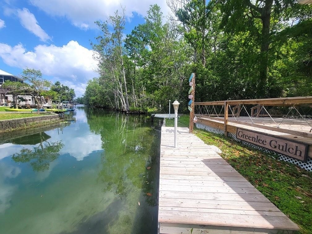 7222 Tropical Drive - Photo 8