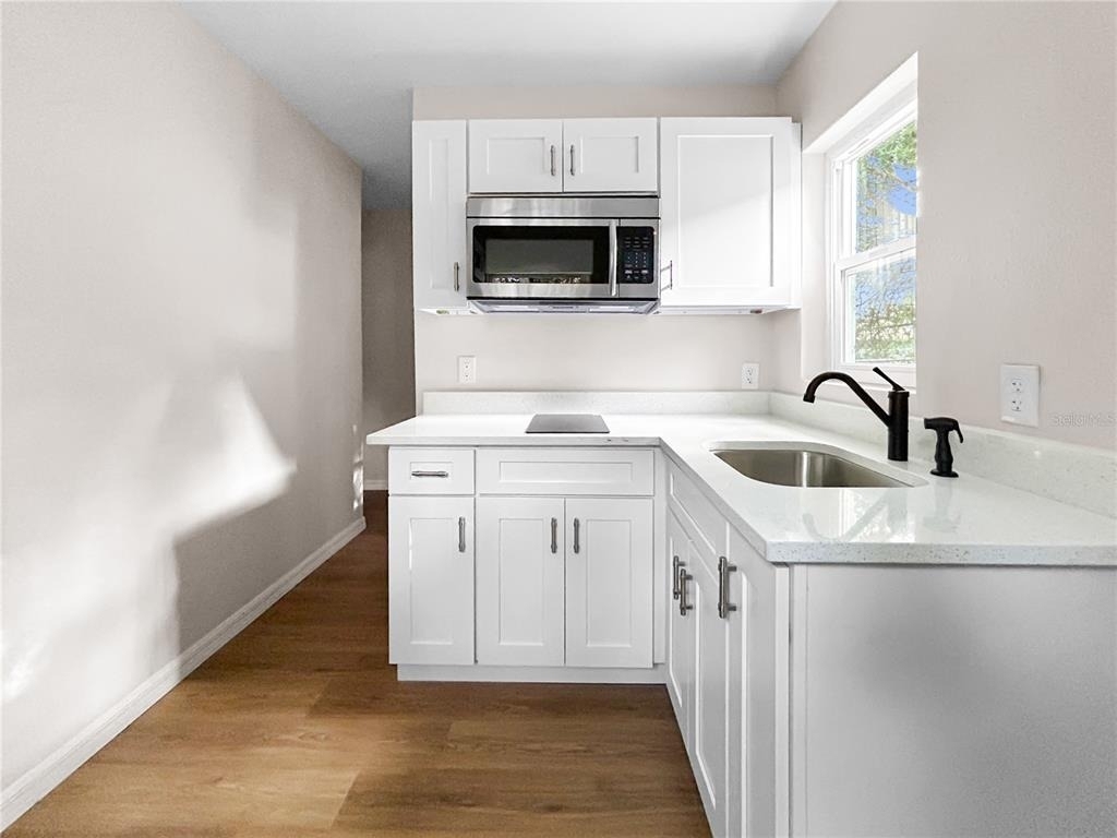 306 Sw 19th Avenue - Photo 4