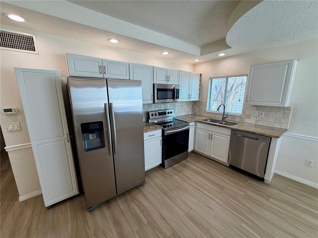 350 Gulf Boulevard - Photo 2