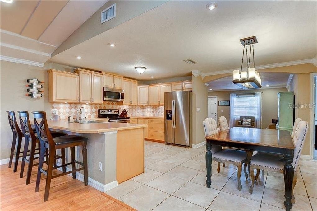 5121 Ellendale Avenue - Photo 5