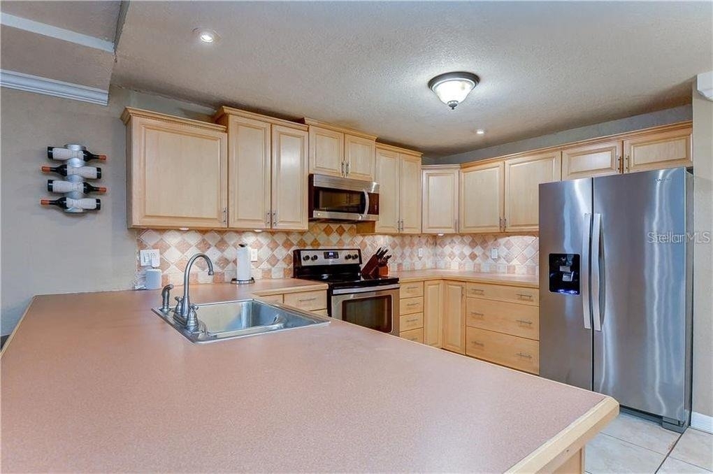 5121 Ellendale Avenue - Photo 8