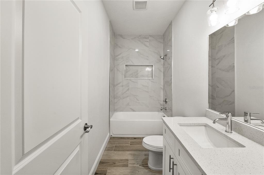 5352 Lowell Avenue - Photo 14