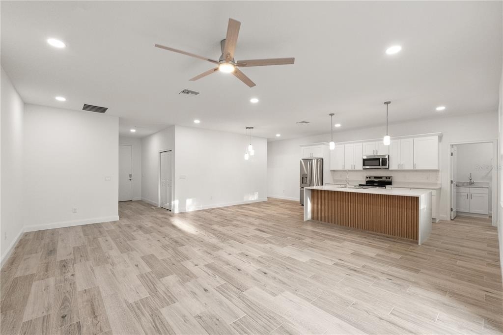 5352 Lowell Avenue - Photo 6