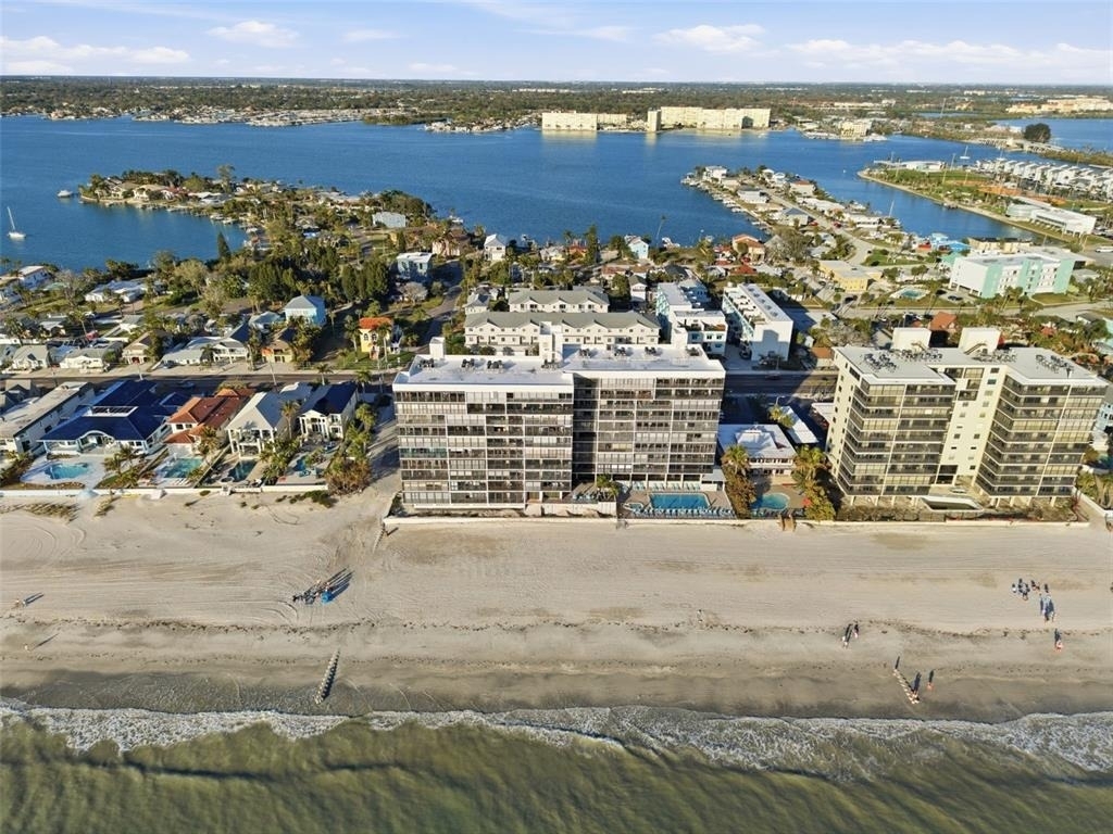 15462 Gulf Boulevard - Photo 42
