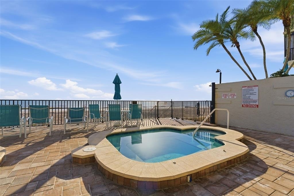 15462 Gulf Boulevard - Photo 33