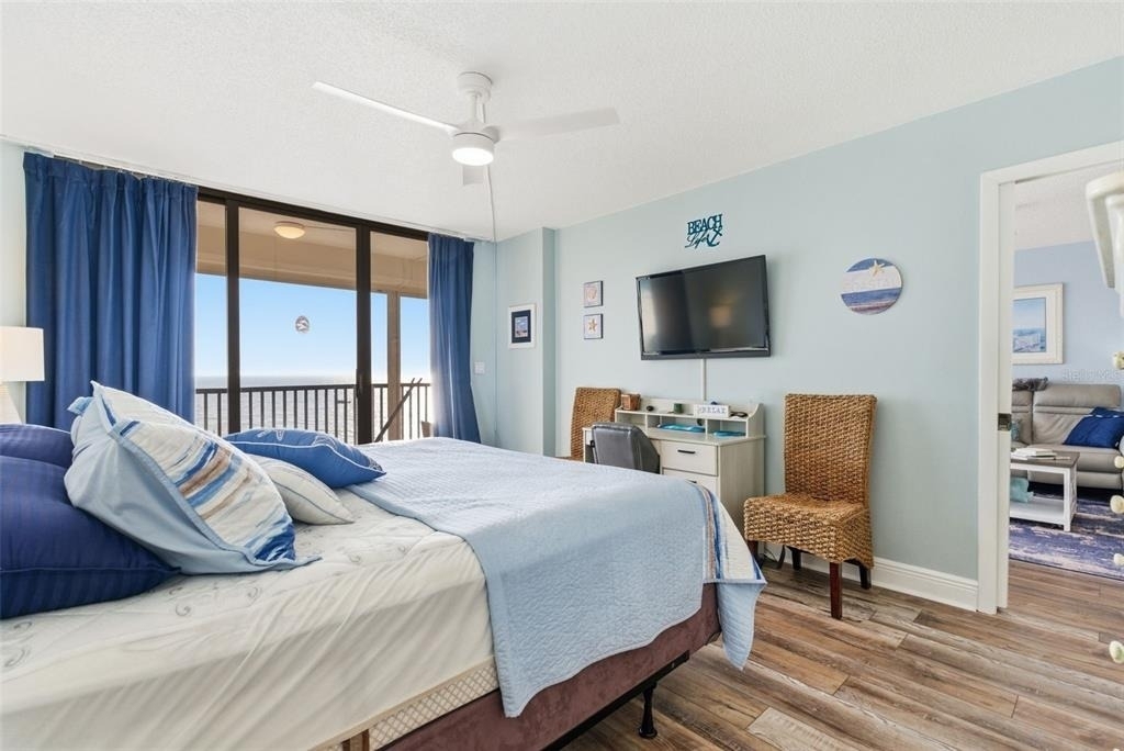 15462 Gulf Boulevard - Photo 24