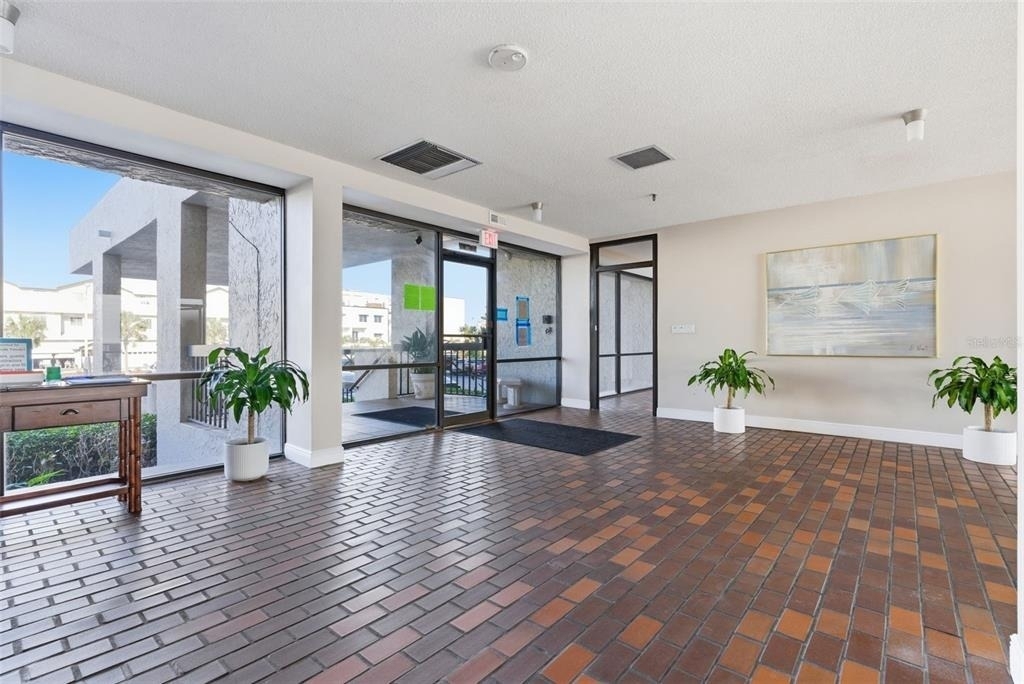 15462 Gulf Boulevard - Photo 37