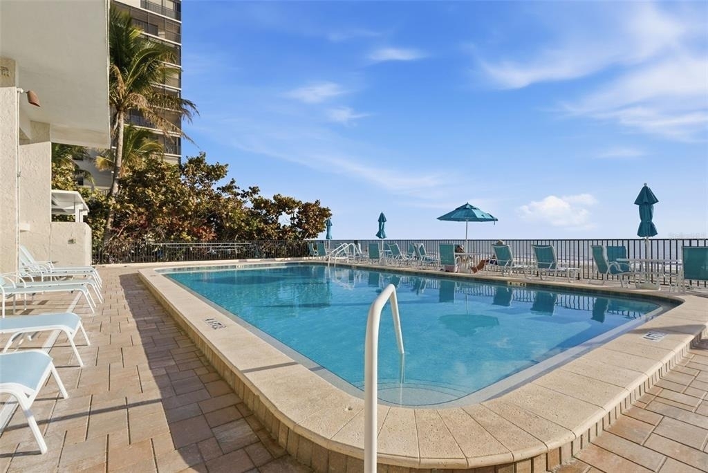 15462 Gulf Boulevard - Photo 32