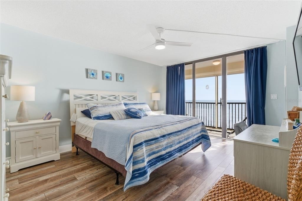 15462 Gulf Boulevard - Photo 23