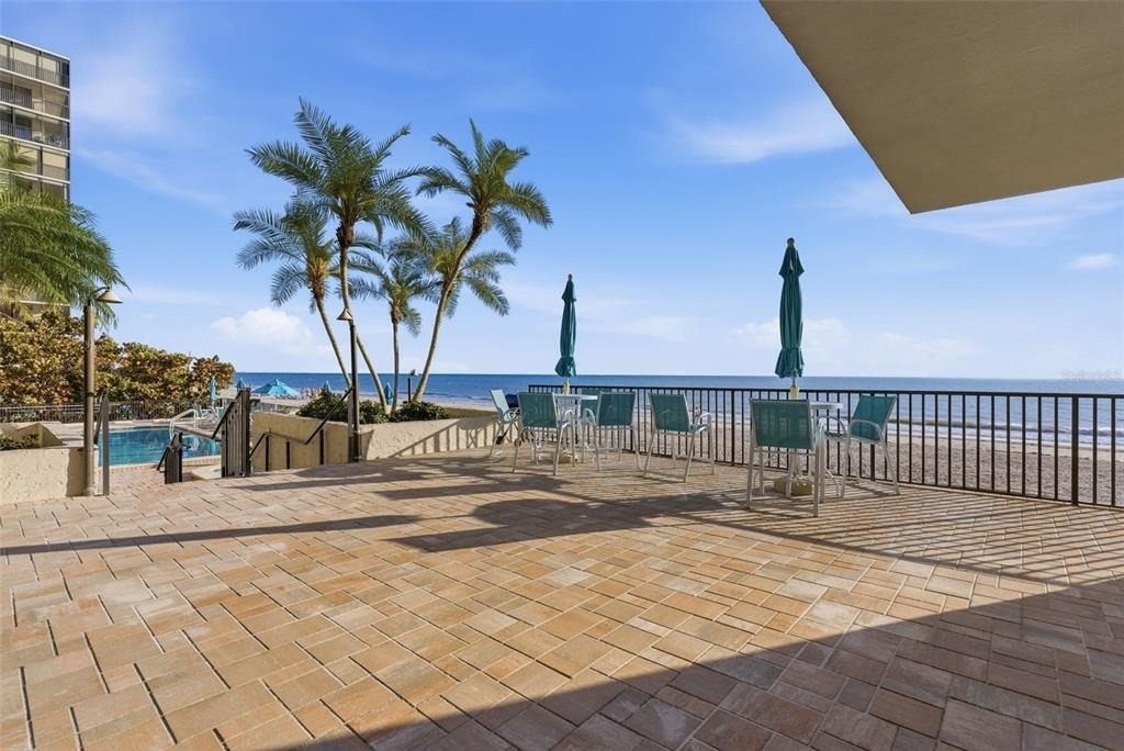 15462 Gulf Boulevard - Photo 36