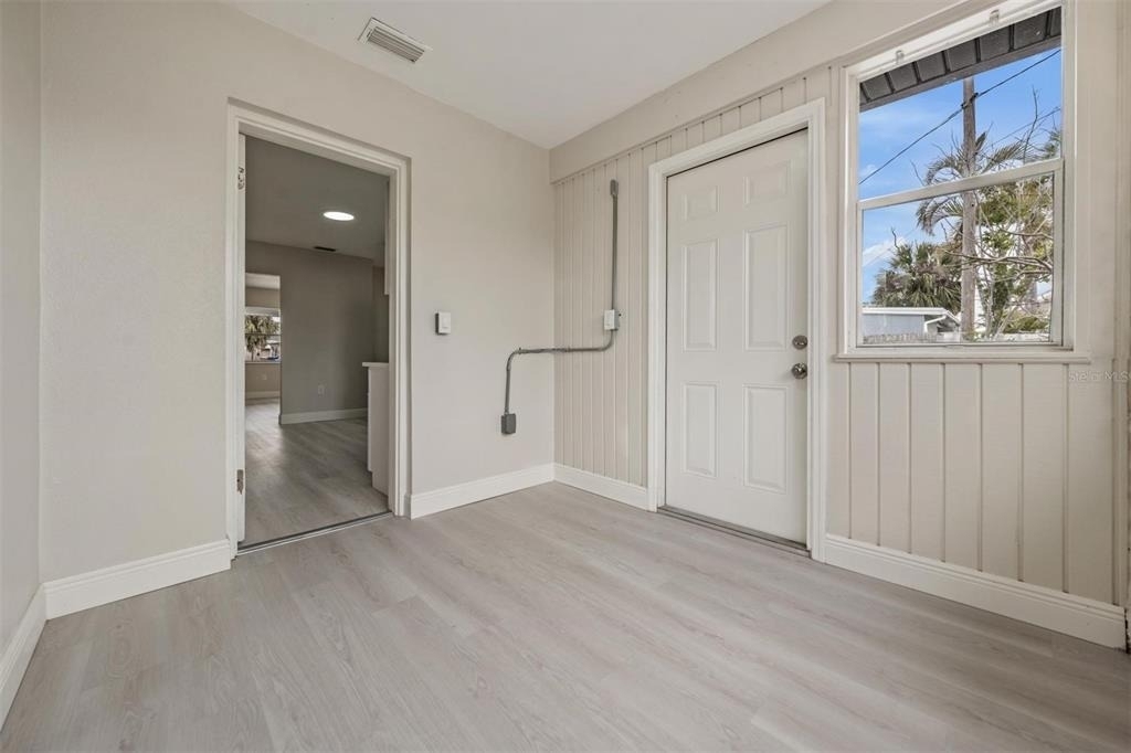 14040 Miramar Avenue - Photo 15