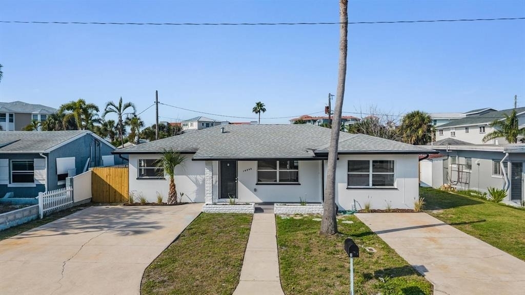 14040 Miramar Avenue - Photo 0