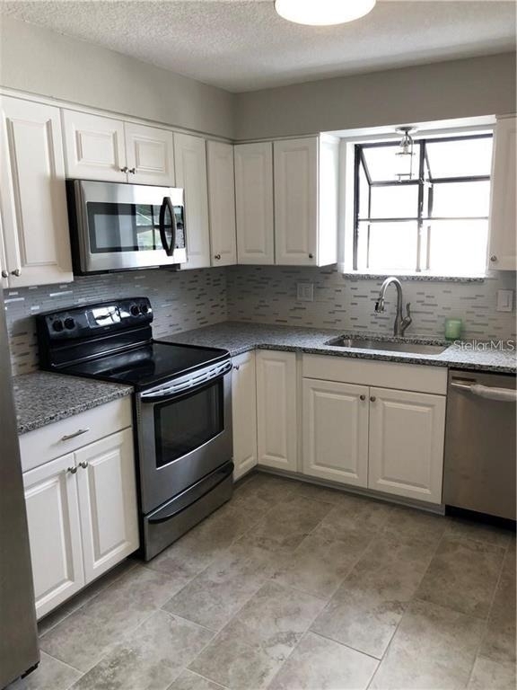 5453 Sweetwater Terrace Circle - Photo 5