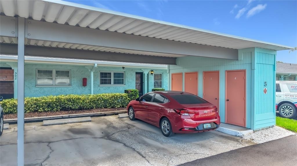 2465 Northside Dr - Photo 0
