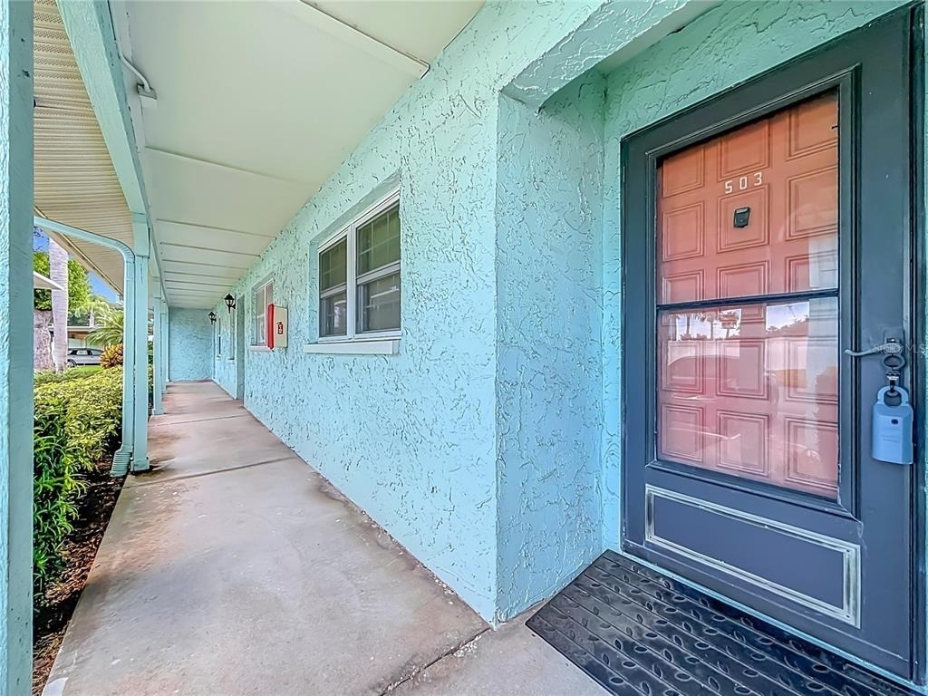 2465 Northside Dr - Photo 2