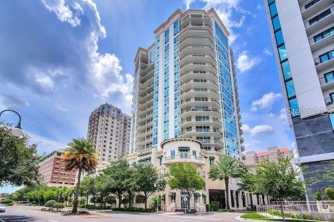 450 Knights Run Avenue - Photo 0