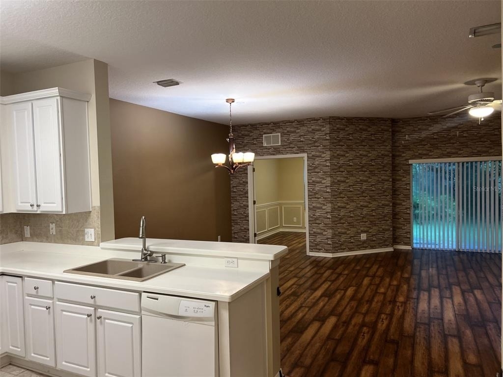 17451 Hugh Lane - Photo 2