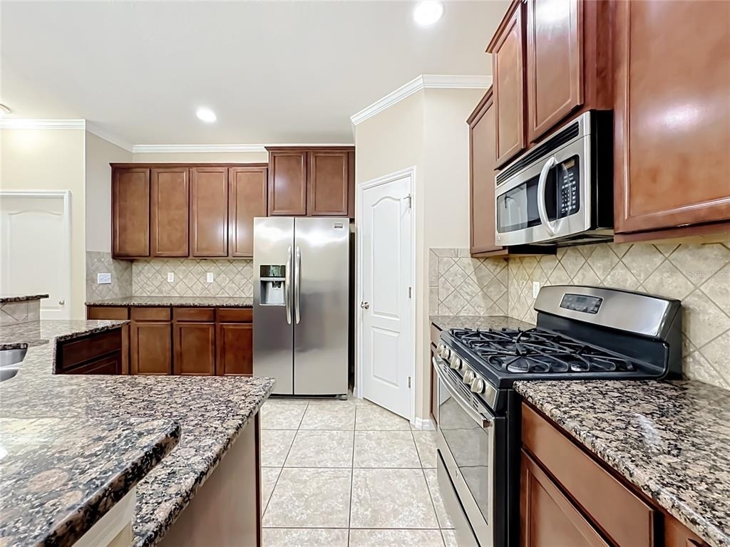 7434 Surrey Pines Drive - Photo 11