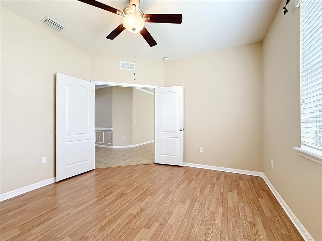 7434 Surrey Pines Drive - Photo 23