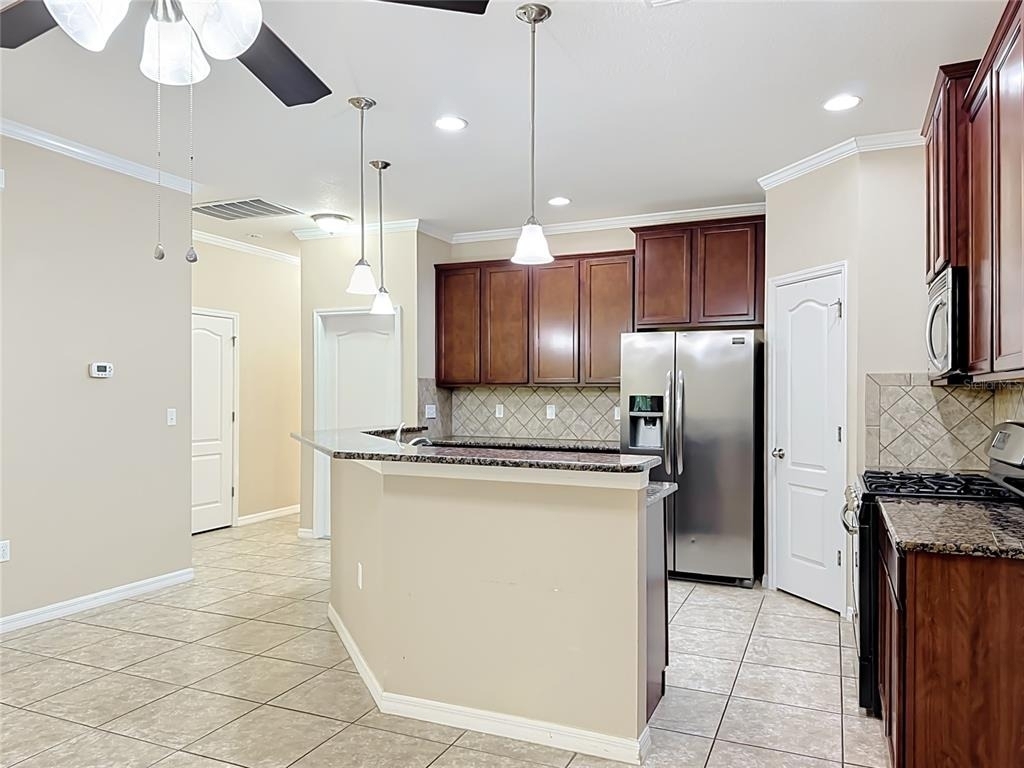7434 Surrey Pines Drive - Photo 10