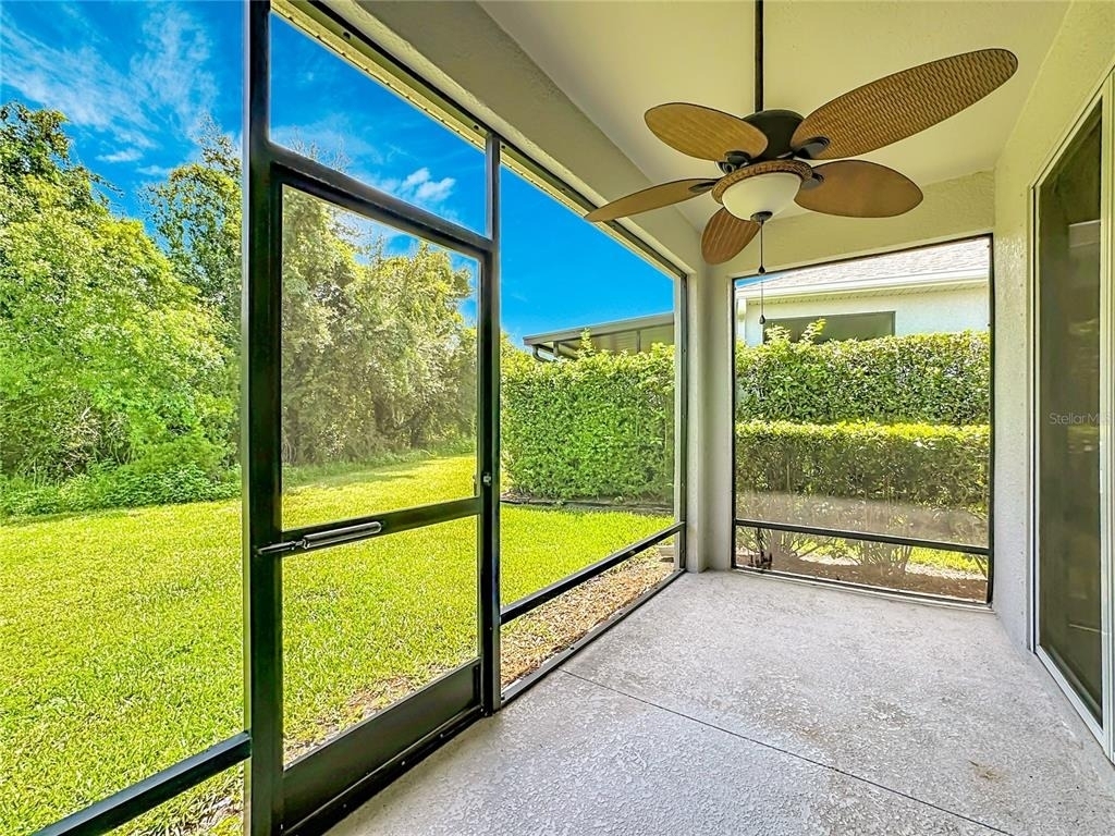 7434 Surrey Pines Drive - Photo 33