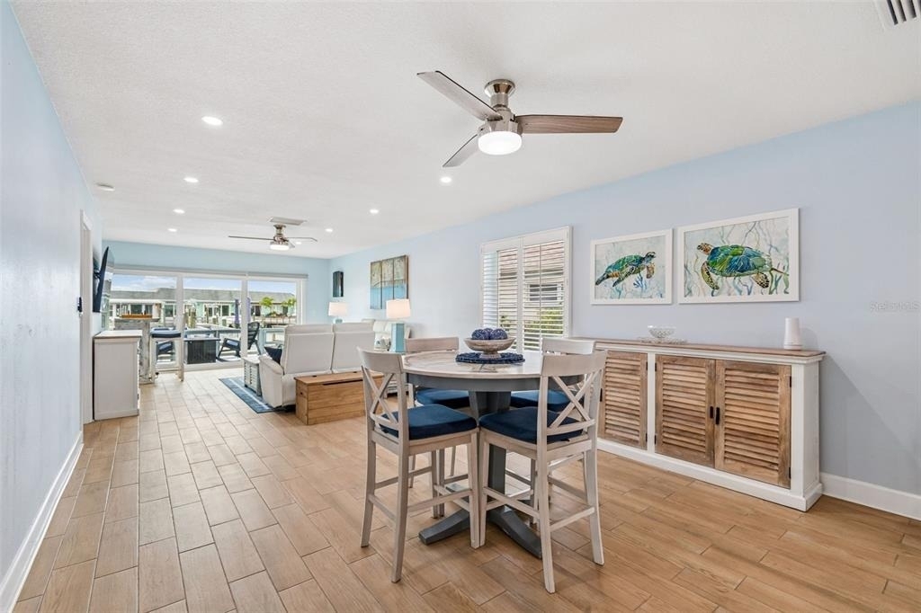 392 Boca Ciega Point Boulevard N - Photo 11