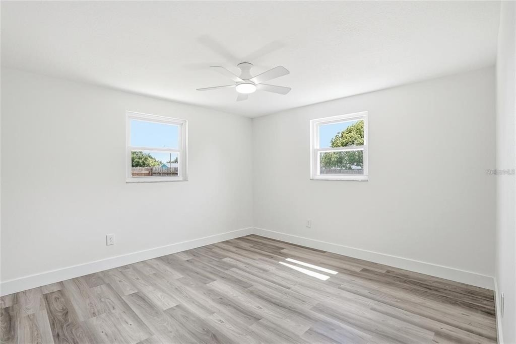 1004 Idlebriar Way - Photo 9