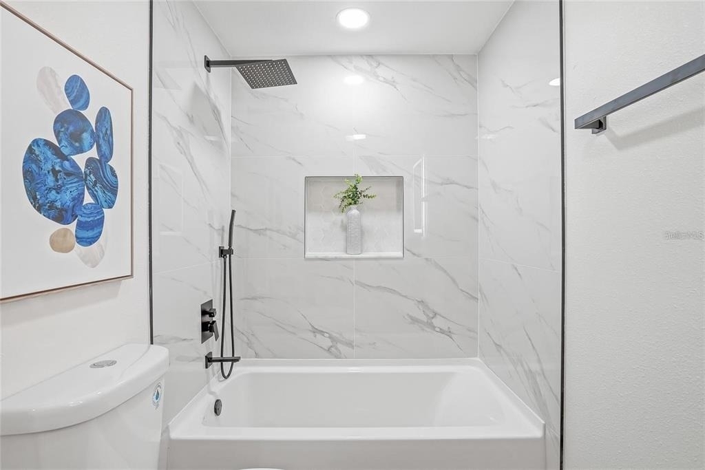 1004 Idlebriar Way - Photo 16