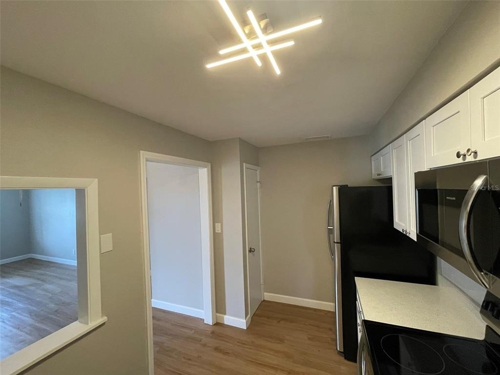511 Duchess Court - Photo 4