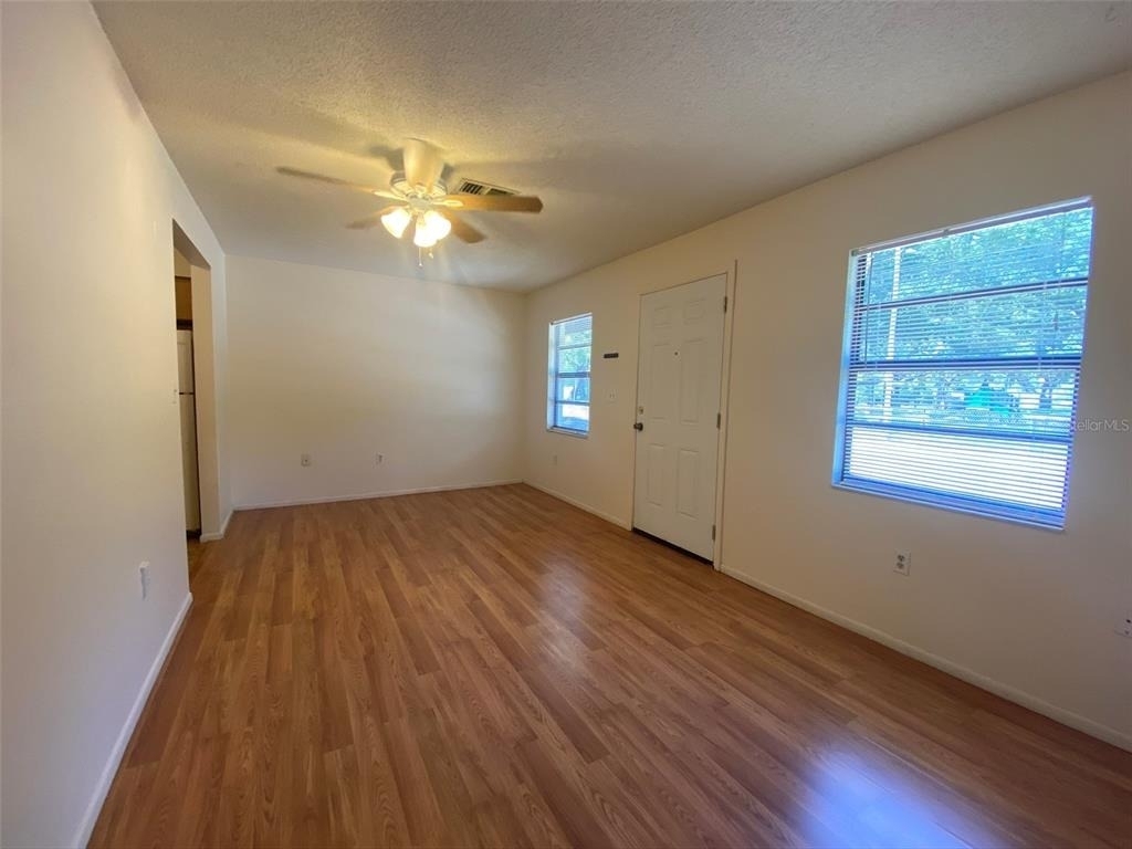 301 Woodrow Avenue - Photo 2
