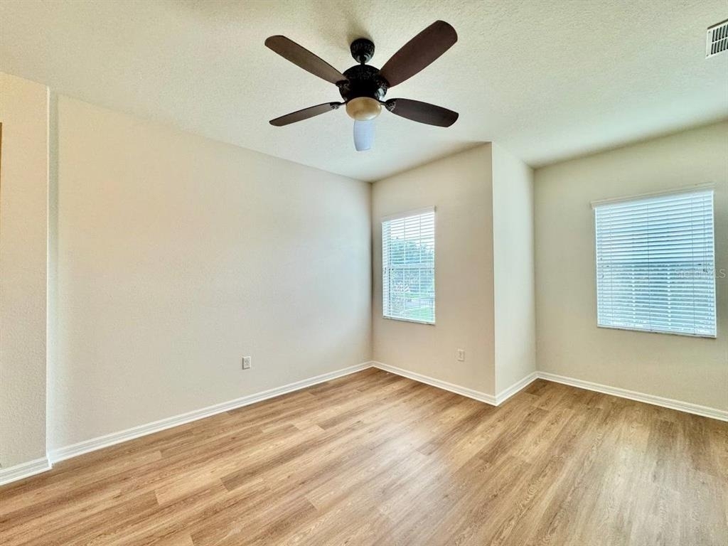 9614 Oak Glade Avenue - Photo 19