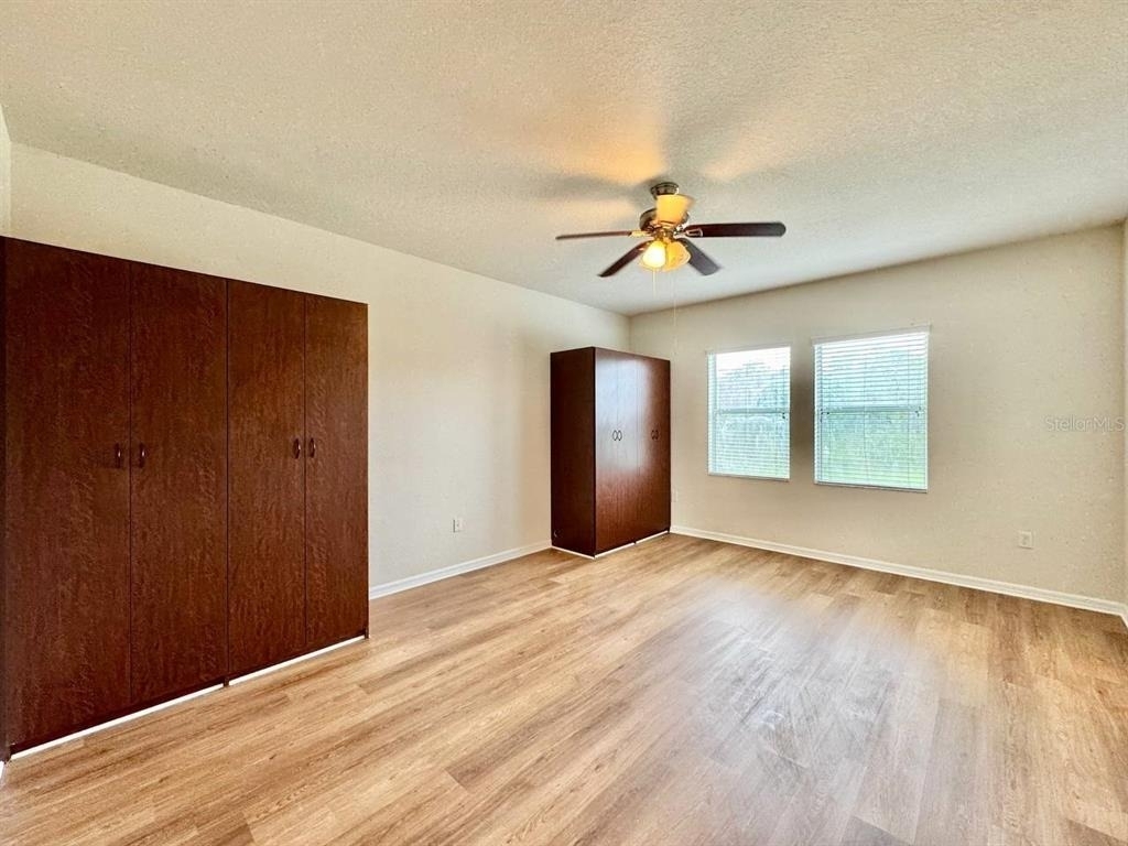 9614 Oak Glade Avenue - Photo 32