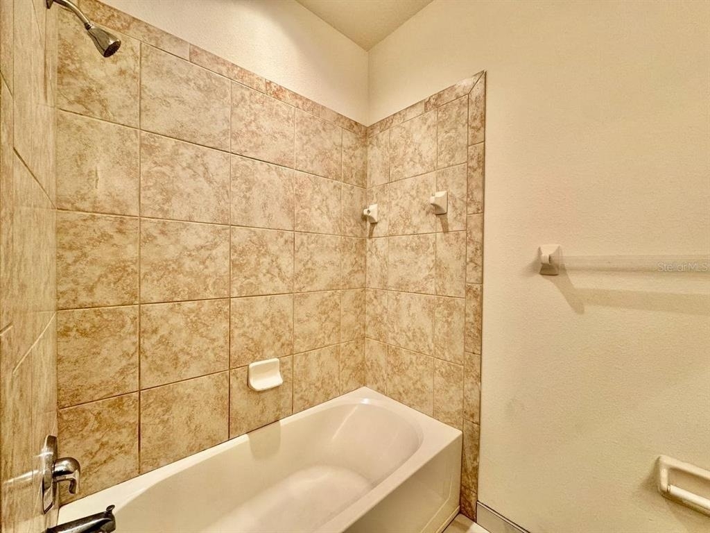 9614 Oak Glade Avenue - Photo 29