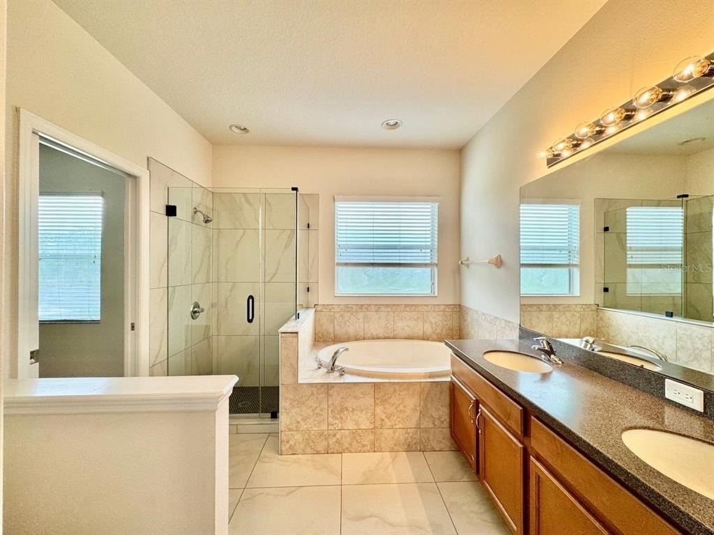 9614 Oak Glade Avenue - Photo 35