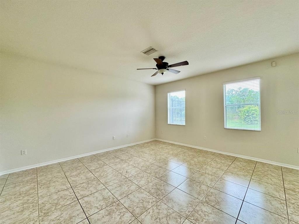 9614 Oak Glade Avenue - Photo 8