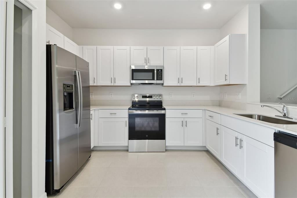2665 Buttercup Lucine Lane - Photo 18