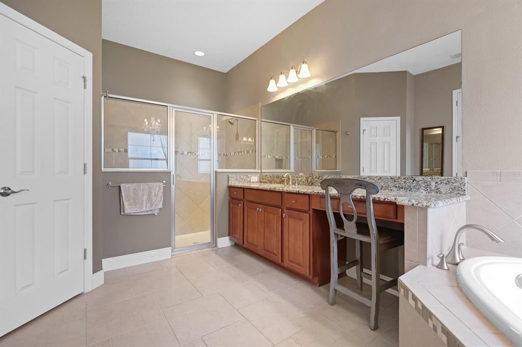 5210 Sparrowglen Place - Photo 14
