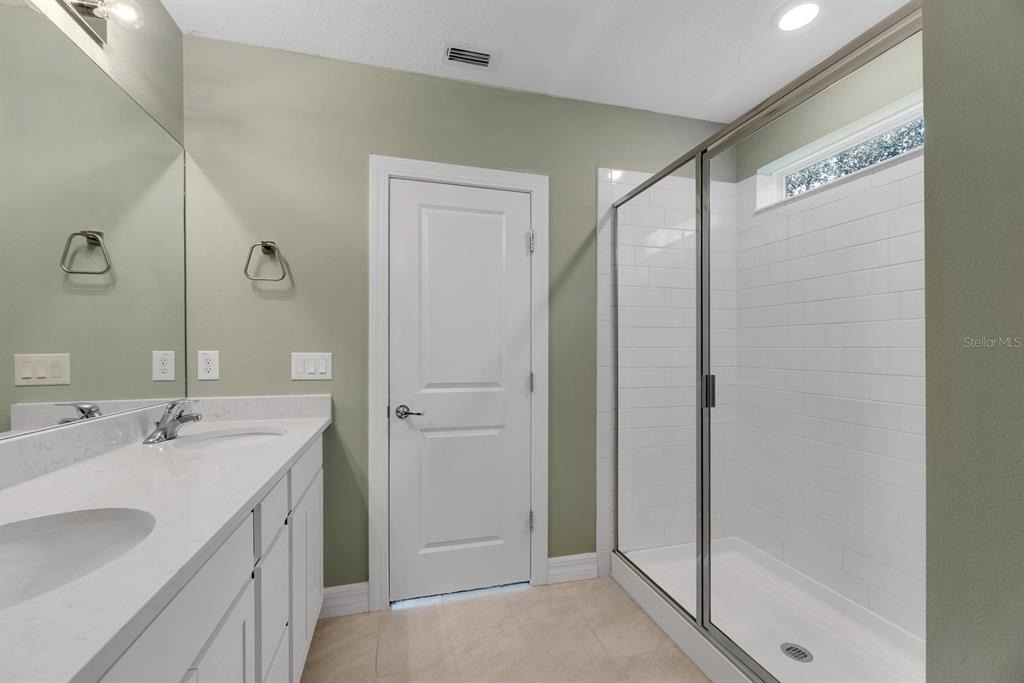 9514 Summers Cay Circle - Photo 13