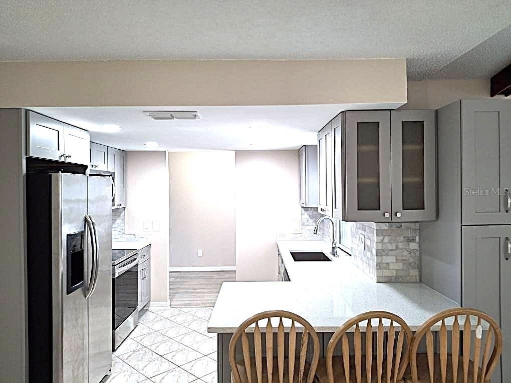 8308 123rd Avenue - Photo 6